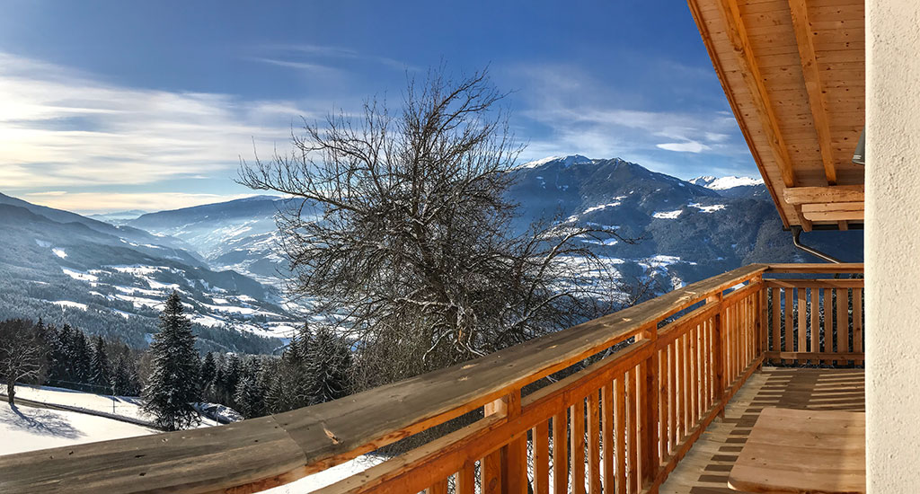 winter-bauernhof-brixen-suedtirol